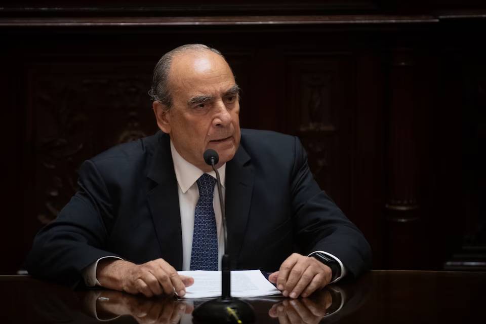 (Comunicado de Frigerio y sus pares) El Gobierno evita a las provincias y las negociaciones por el Presupuesto quedaron al borde de caerse