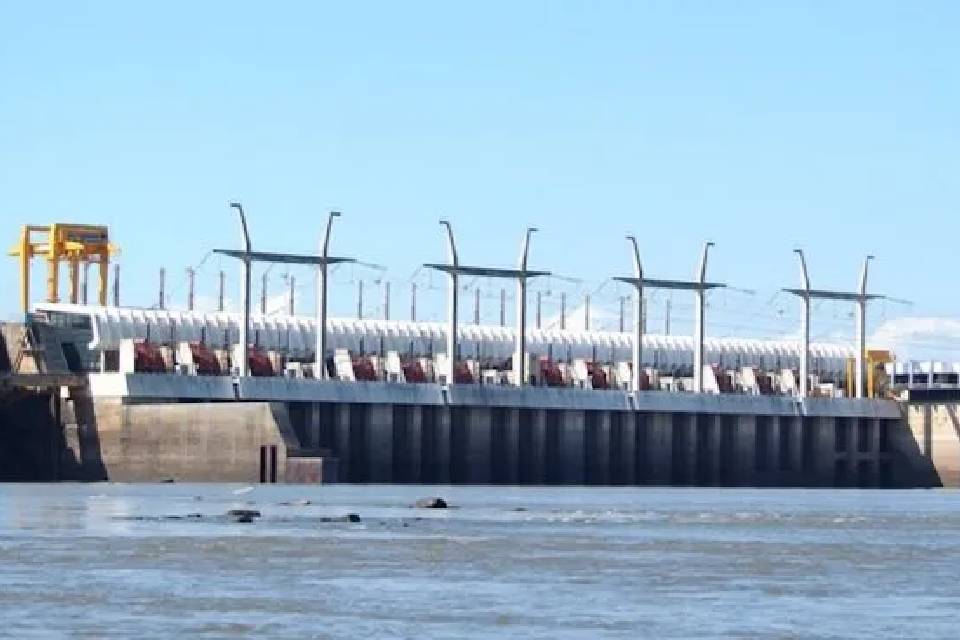 (Mención a Salto Grande) Provincias vuelven a la carga contra Nación por las regalías de las hidroeléctricas