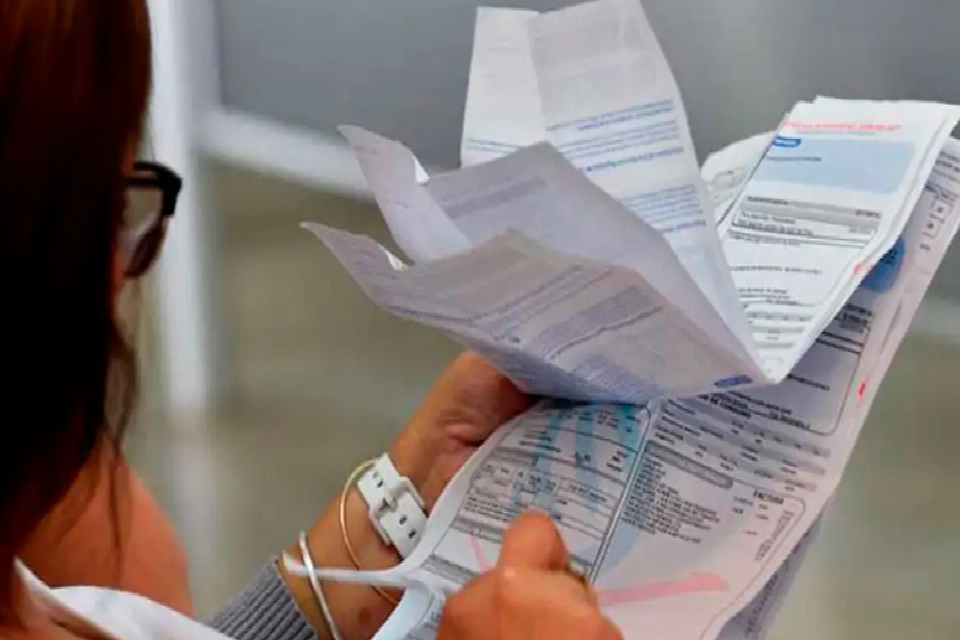 (Mención a Entre Ríos) El Gobierno imputó a 95 empresas por incluir tasas en sus facturas y podrían tener multas millonarias