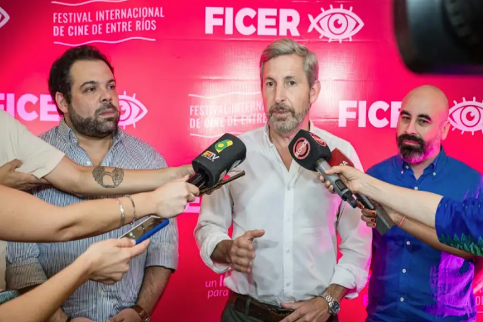Rogelio Frigerio anunció medidas para el cine local y condenó el caso Kueider: “Estoy harto de que Entre Ríos sea noticia por la corrupción”