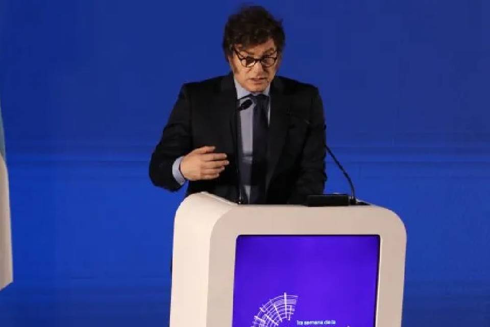 (Senador entrerriano) Javier Milei se desligó del caso Edgardo Kueider: “Es un problema del kirchnerismo”