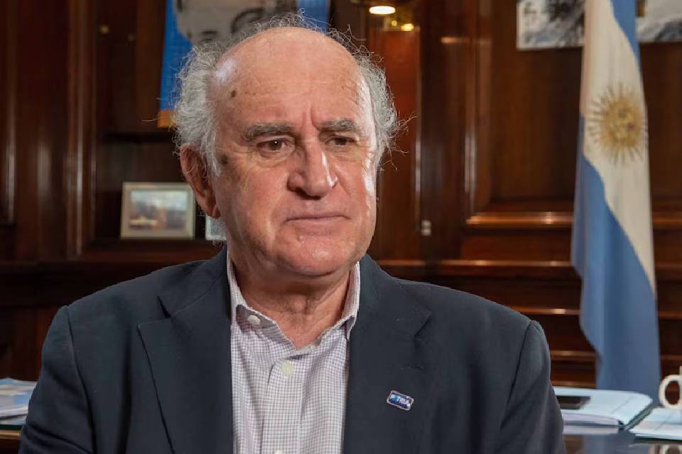 Réplica libertaria en el Senado: incorporaron la suspensión de Oscar Parrilli a la sesión por el caso Kueider