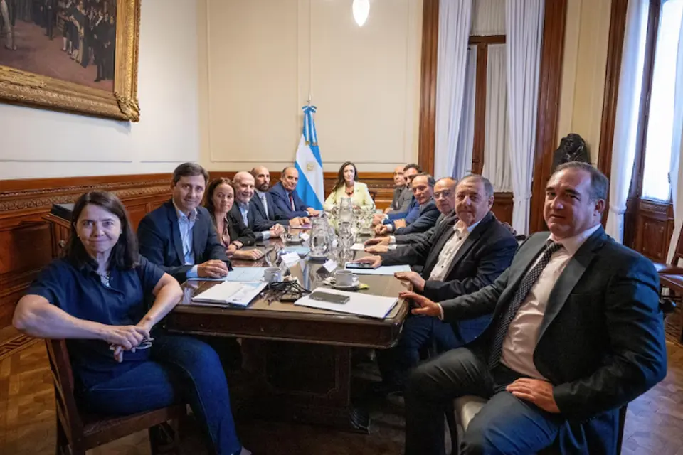 (Mención a senador entrerriano) Francos se reunió con senadores “amigables”: enigma sobre las PASO y reclamo por el Presupuesto