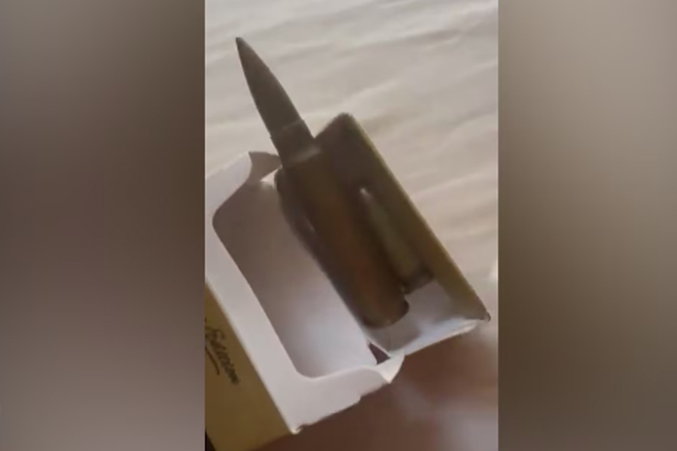 (Mención a Entre Ríos) Dos detenidos por una amenaza mafiosa contra la dueña de una pyme que atraviesa un duro conflicto laboral