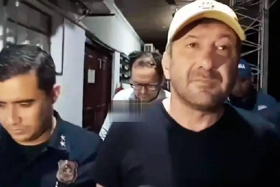 (Exsenador entrerriano detenido en Paraguay) Kueider podría recibir otra mala noticia la semana que comienza