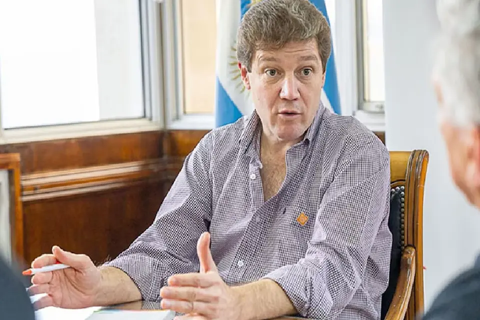 (Mención a Entre Ríos) Tierra del Fuego: La Libertad Avanza quiere aprovechar la dispersión de los otros partidos para sumar senadores