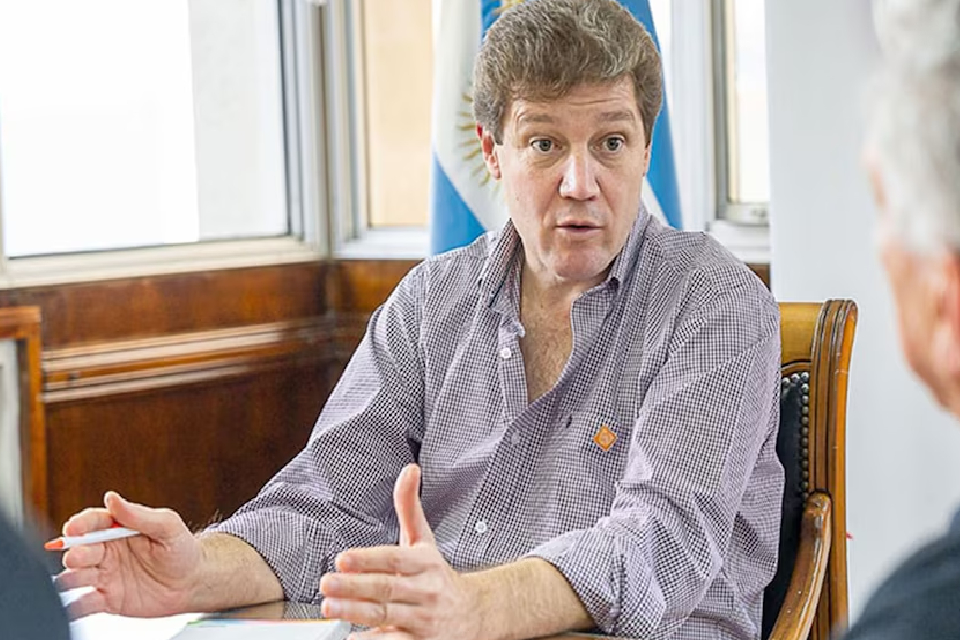 (Mención a Entre Ríos) Tierra del Fuego: La Libertad Avanza quiere aprovechar la dispersión de los otros partidos para sumar senadores