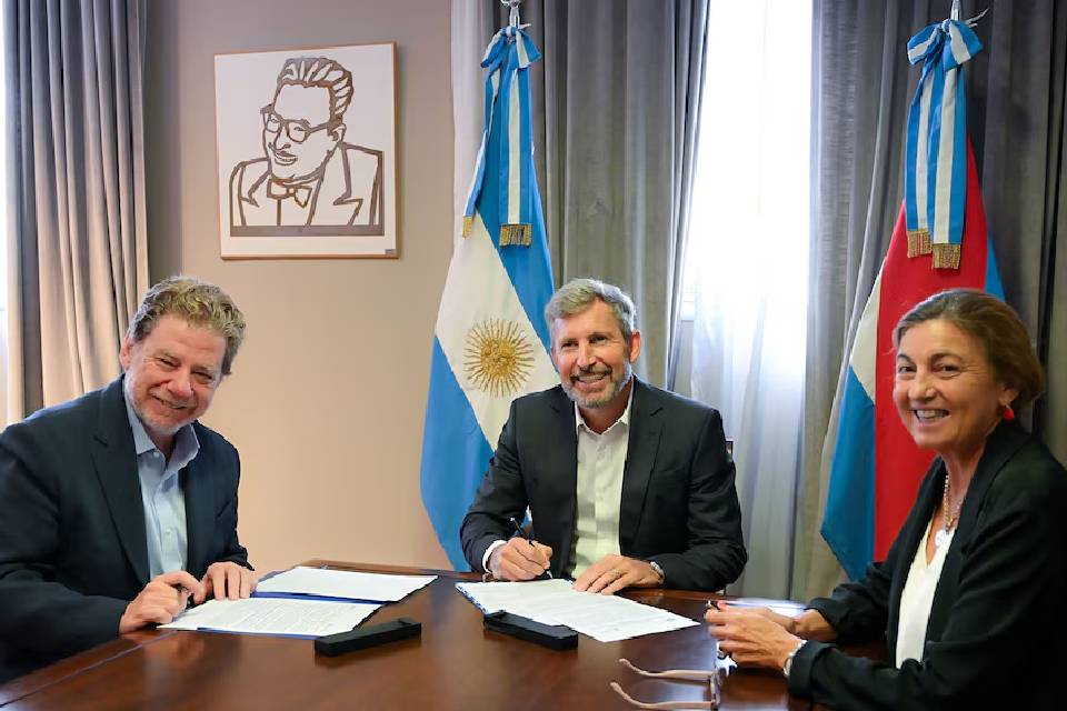 Banco Ciudad firmó un convenio con Entre Ríos para dar cursos de educación financiera