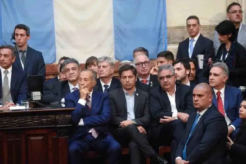 (Mención a Frigerio) Con eje en la obra pública y el contraste con Nación, once gobernadores abrirán sesiones este sábado