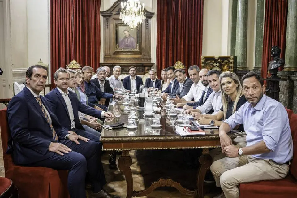 (Mención a diputado entrerriano) La oposición define si respalda o rechaza la suspensión de las PASO