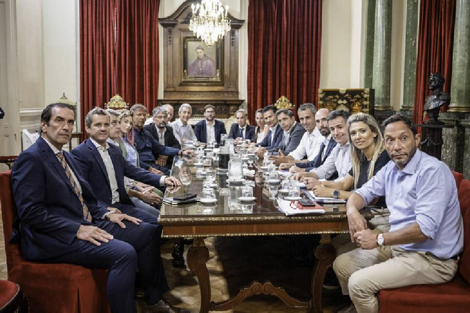 (Mención a diputado entrerriano) La oposición define si respalda o rechaza la suspensión de las PASO