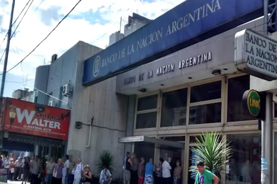 (Mención a localidad entrerriana) Cuáles son los municipios que más tasas le cobran a los bancos y qué hará el Nación con esas sucursales