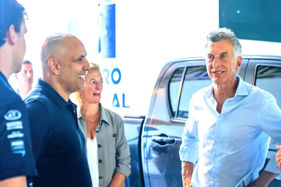 (Vía navegable del río Paraná) Macri explotó contra Caputo por la Hidrovía y le exige explicaciones a Milei por el “destrato” al Pro