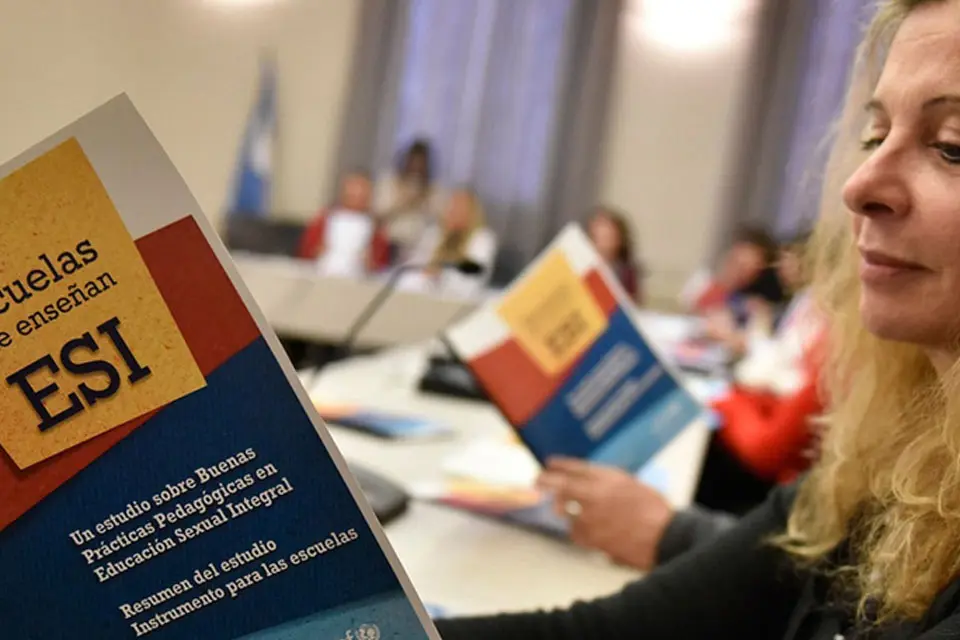 (Mención a Entre Ríos) En gran parte del interior, la ESI sigue