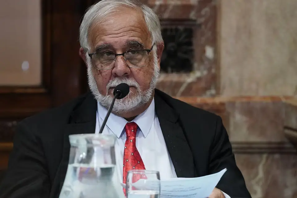 (Mención a diputada entrerriana) La bicameral de DNU del Congreso se reunirá mañana para dictaminar el nuevo acuerdo con el FMI