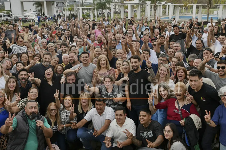 Rosario Romero reunió a su tropa