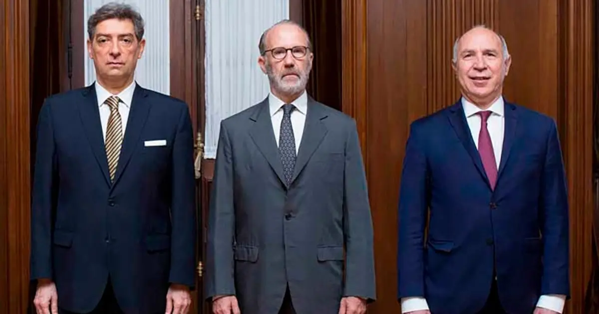 Gobierno pospone debate sobre ampliación de la Corte Suprema hasta después de las elecciones