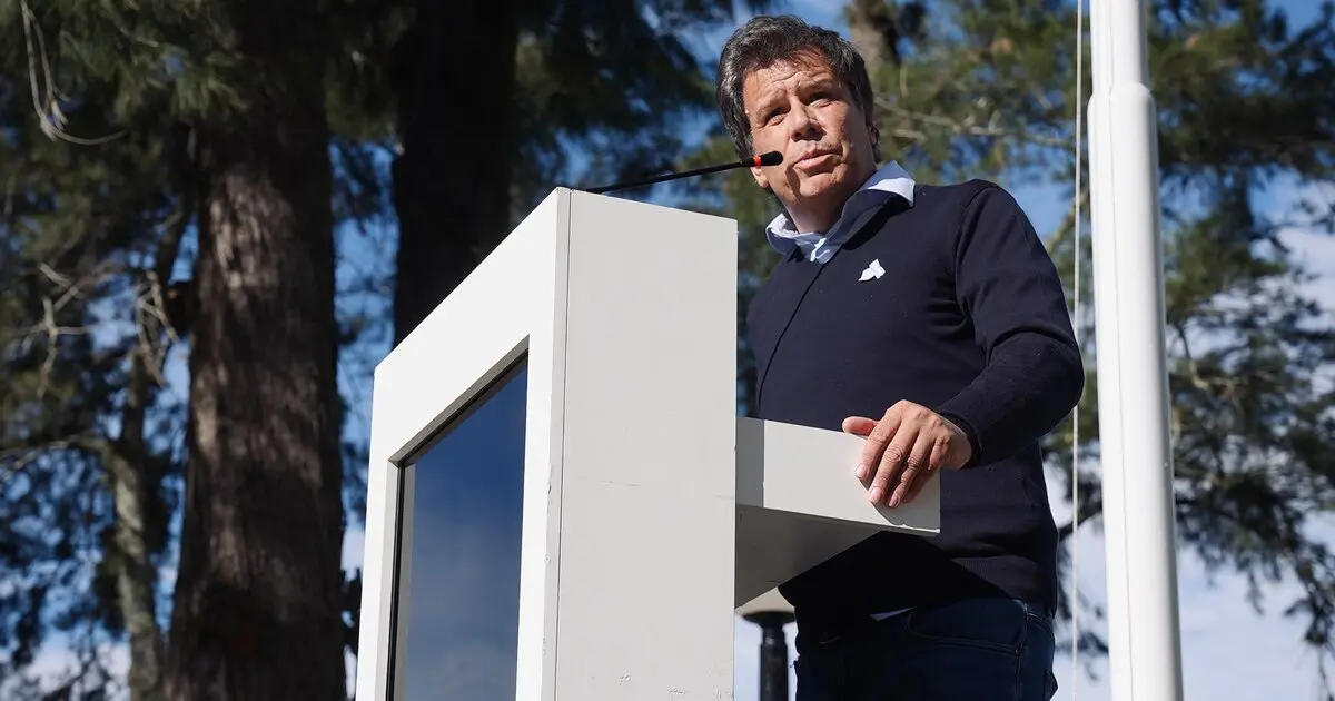 Manes lanza nuevo espacio político tras ruptura con la UCR y critica a Milei por su similitud con Cristina