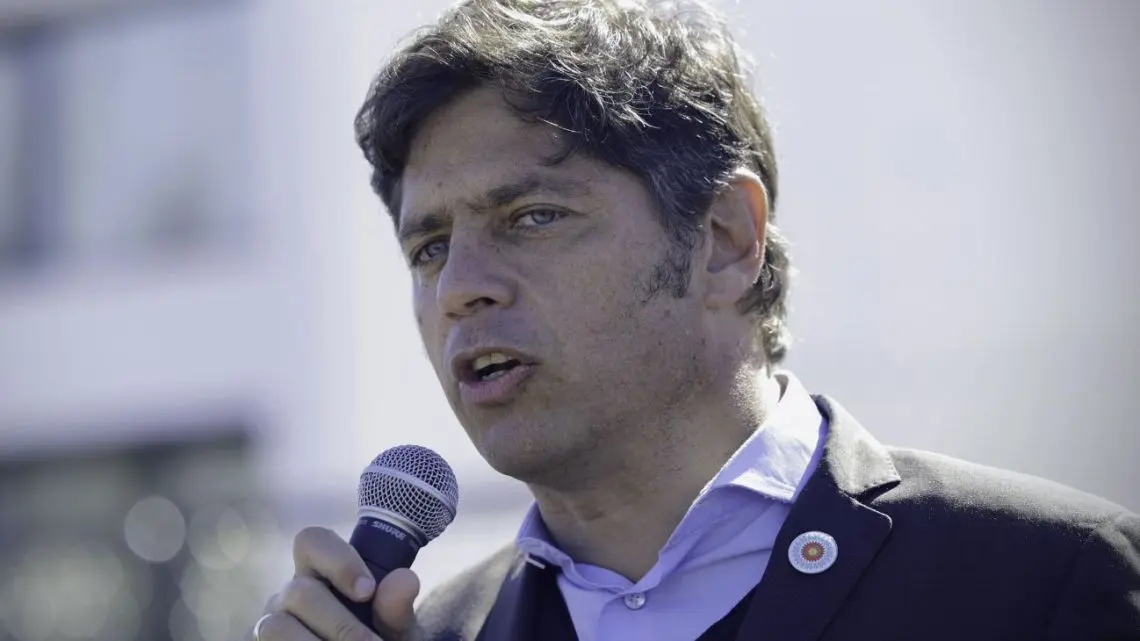 Kicillofismo impulsa la reelección indefinida de los intendentes