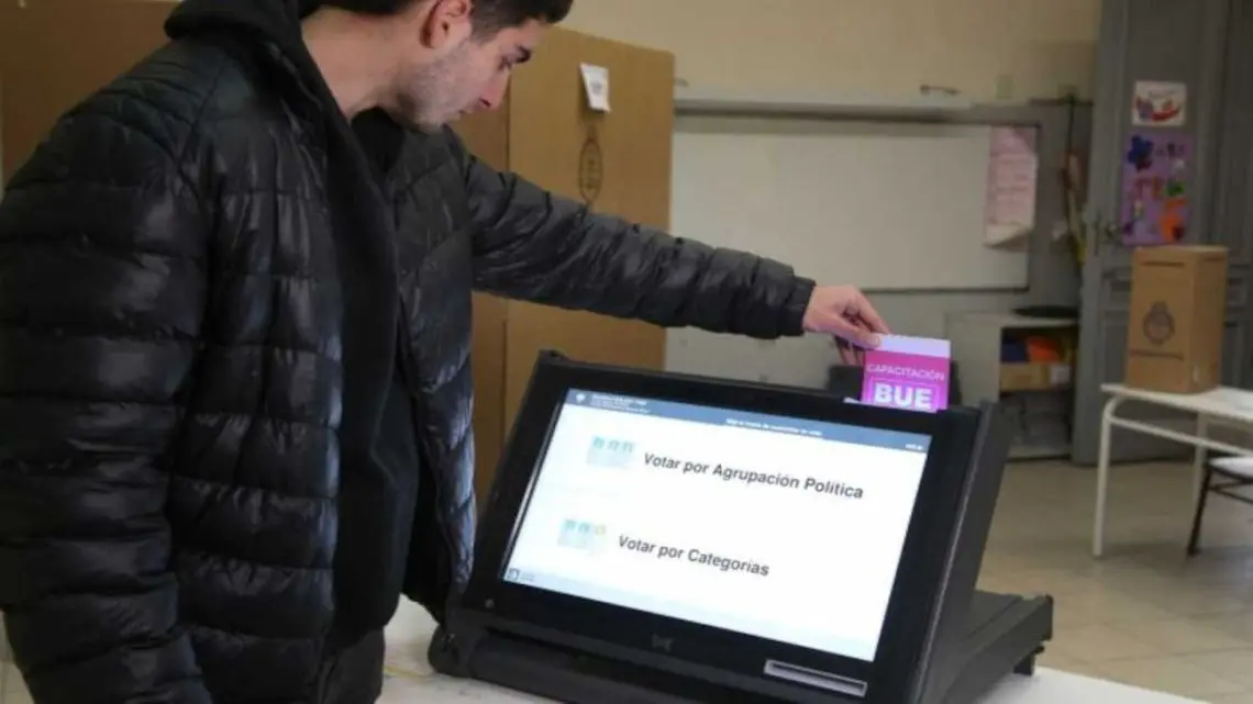 Obstáculos para extranjeros en las Elecciones de la Ciudad: un desafío para los residentes que buscan votar