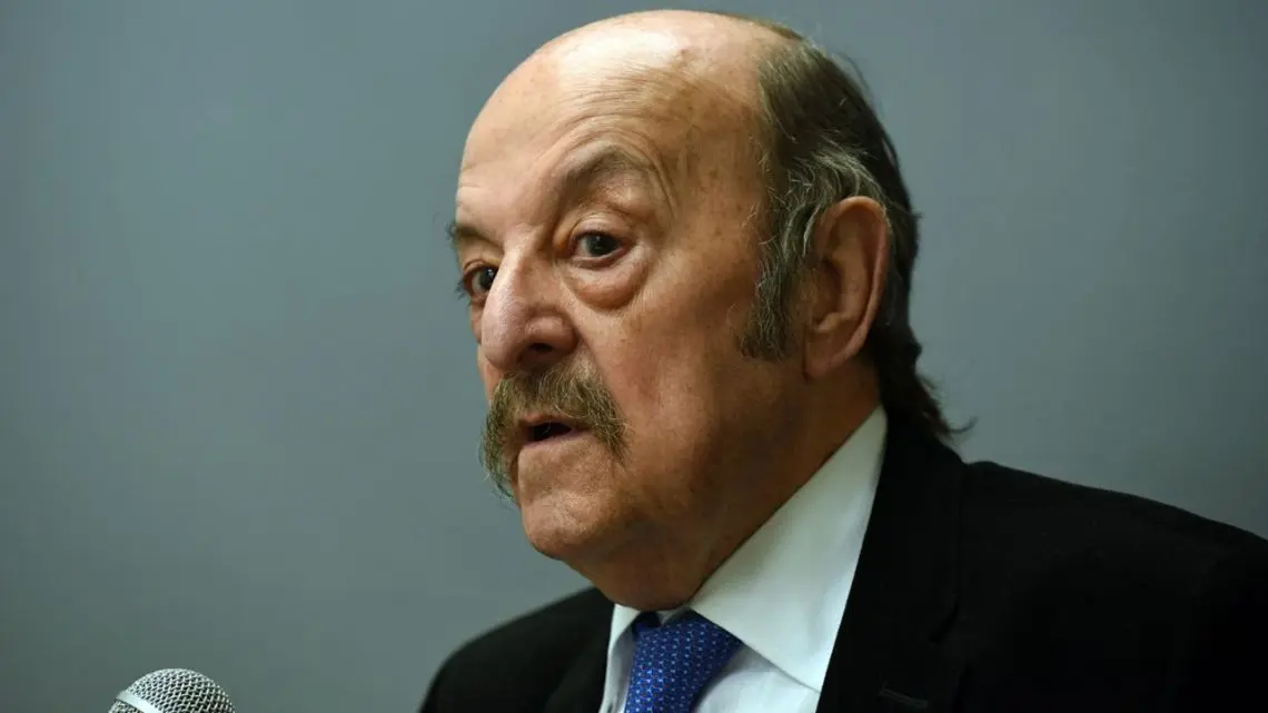 Julio Bárbaro advierte sobre el futuro del peronismo ante la figura de Cristina