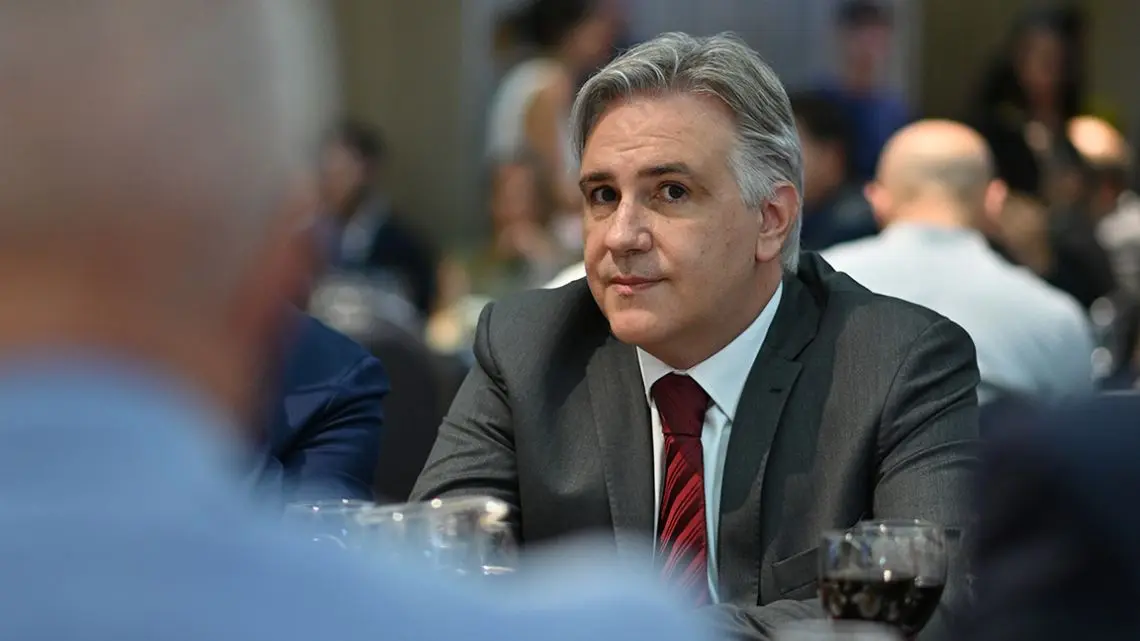 Llaryora advierte sobre el futuro de Fadea: “Sin cambios, esta es la triste salida”