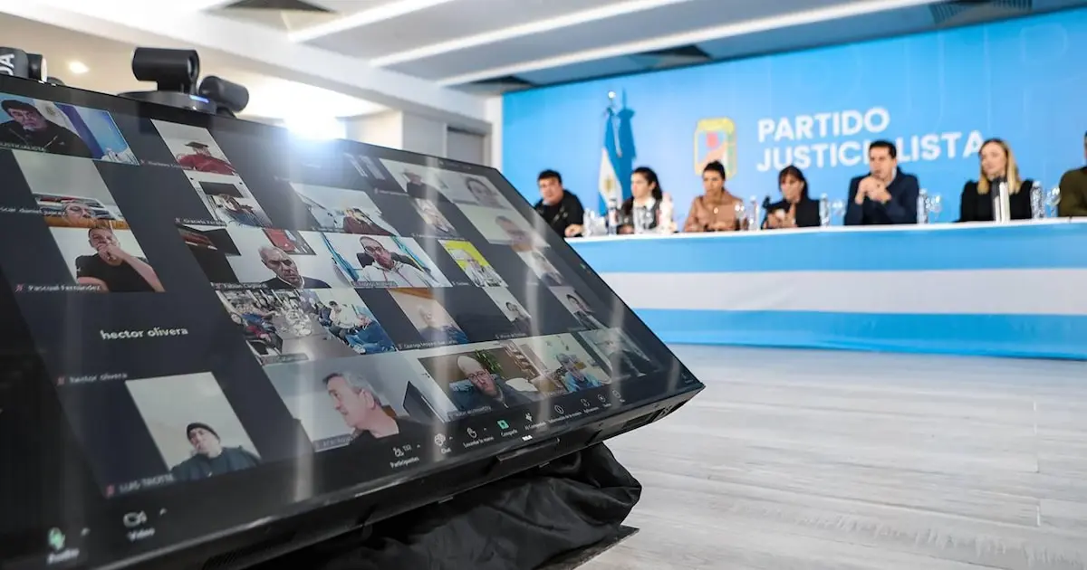 Intendentes justicialistas coordinan movilización masiva en apoyo a Cristina Kirchner para la marcha del 18 de junio