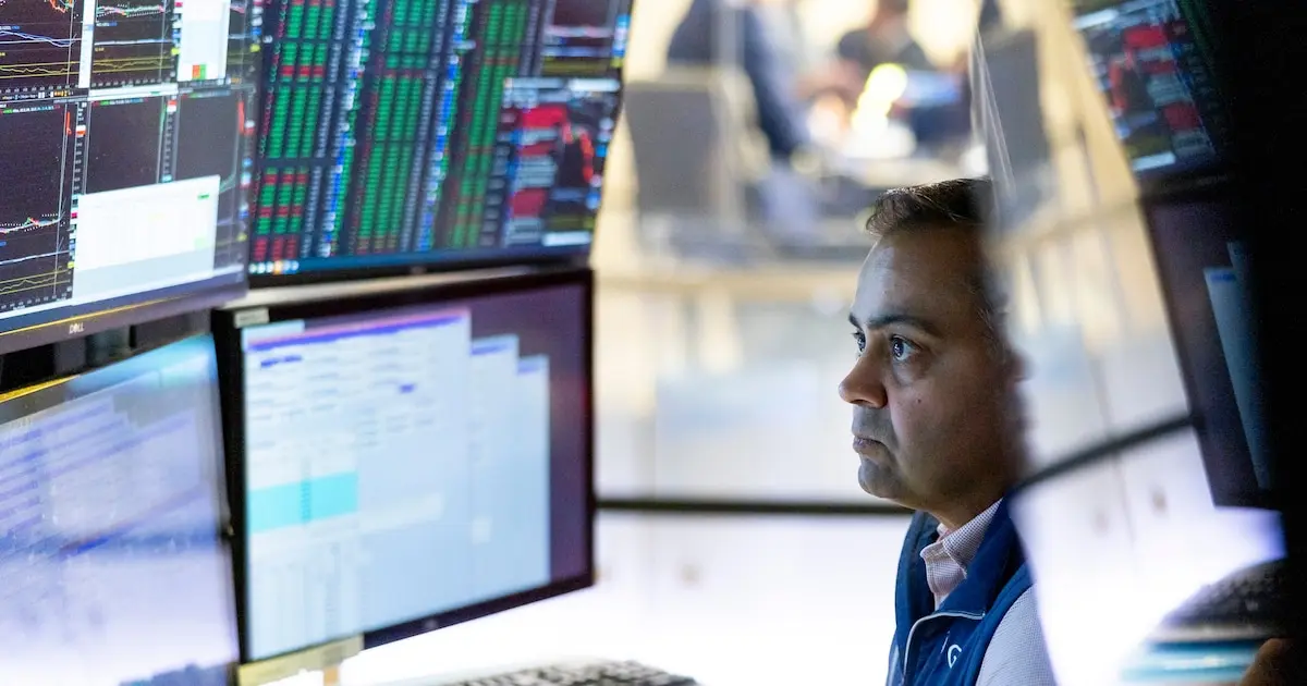 Dólar a la baja y acciones en alza tras recuperación de Wall Street: S&P Merval creció 1,5% por datos de empleo en EE.UU.