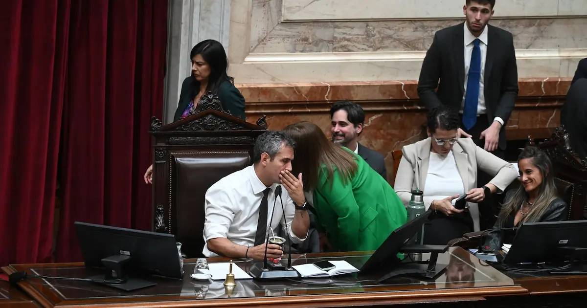 Gobierno se centra en elecciones y enfría el Congreso ante la arremetida opositora y tensiones con el peronismo.