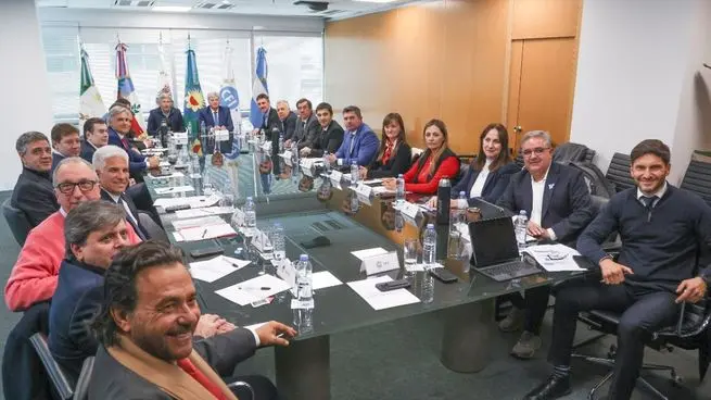 Frigerio y sus pares reclaman fondos a Milei y les responden que les falta esfuerzo