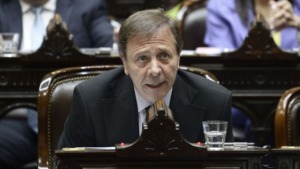 Zago advierte sobre los audios de Spagnuolo: puede provocar un daño significativo al Gobierno