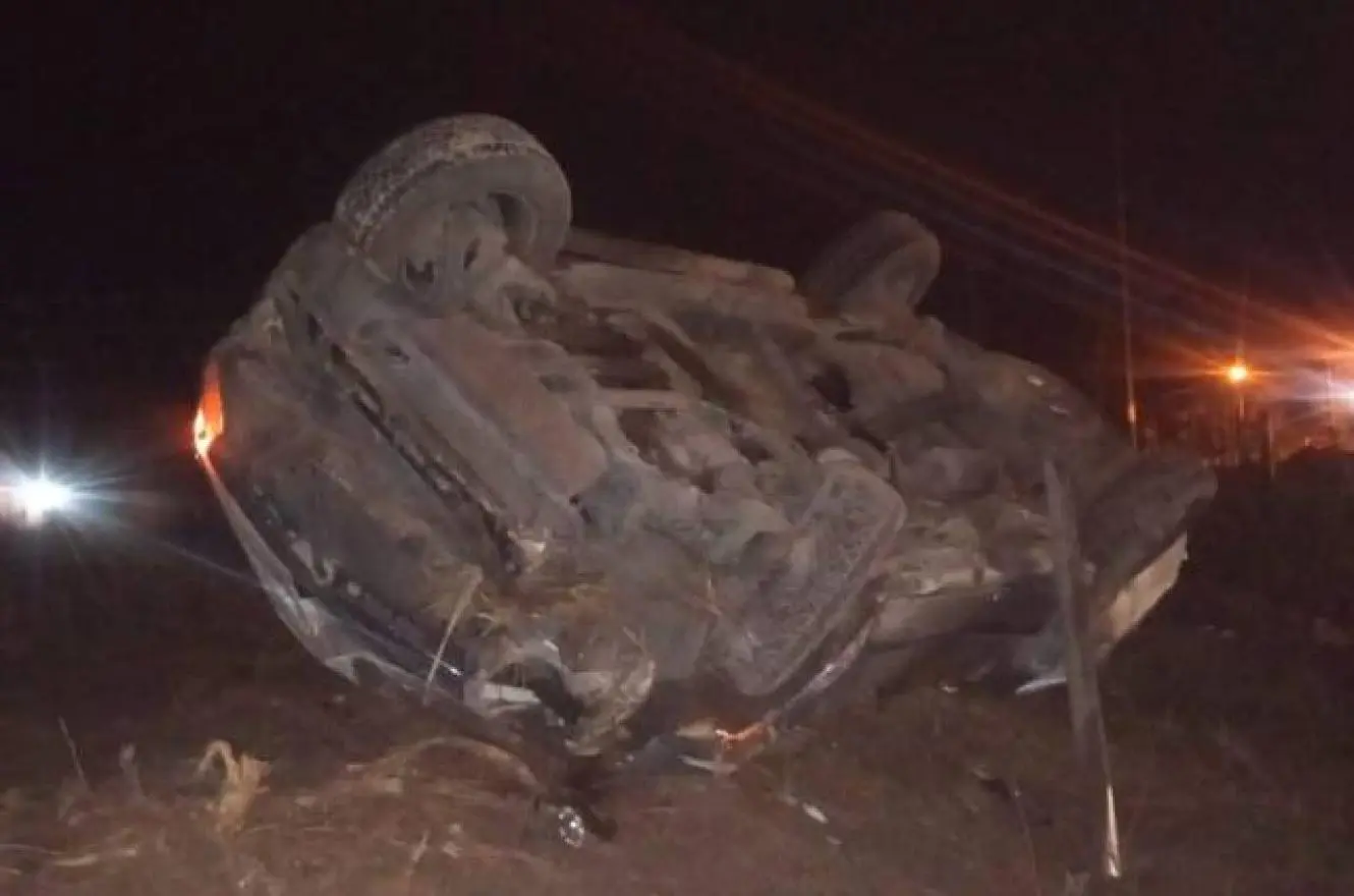 Cuatro personas resultan heridas tras el accidente de una camioneta en Victoria