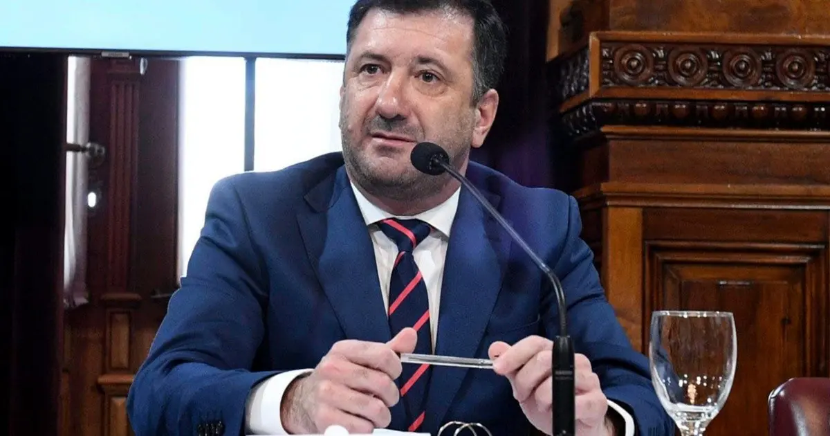 Ordenan la extradición de Edgardo Kueider y su secretaria desde Paraguay
