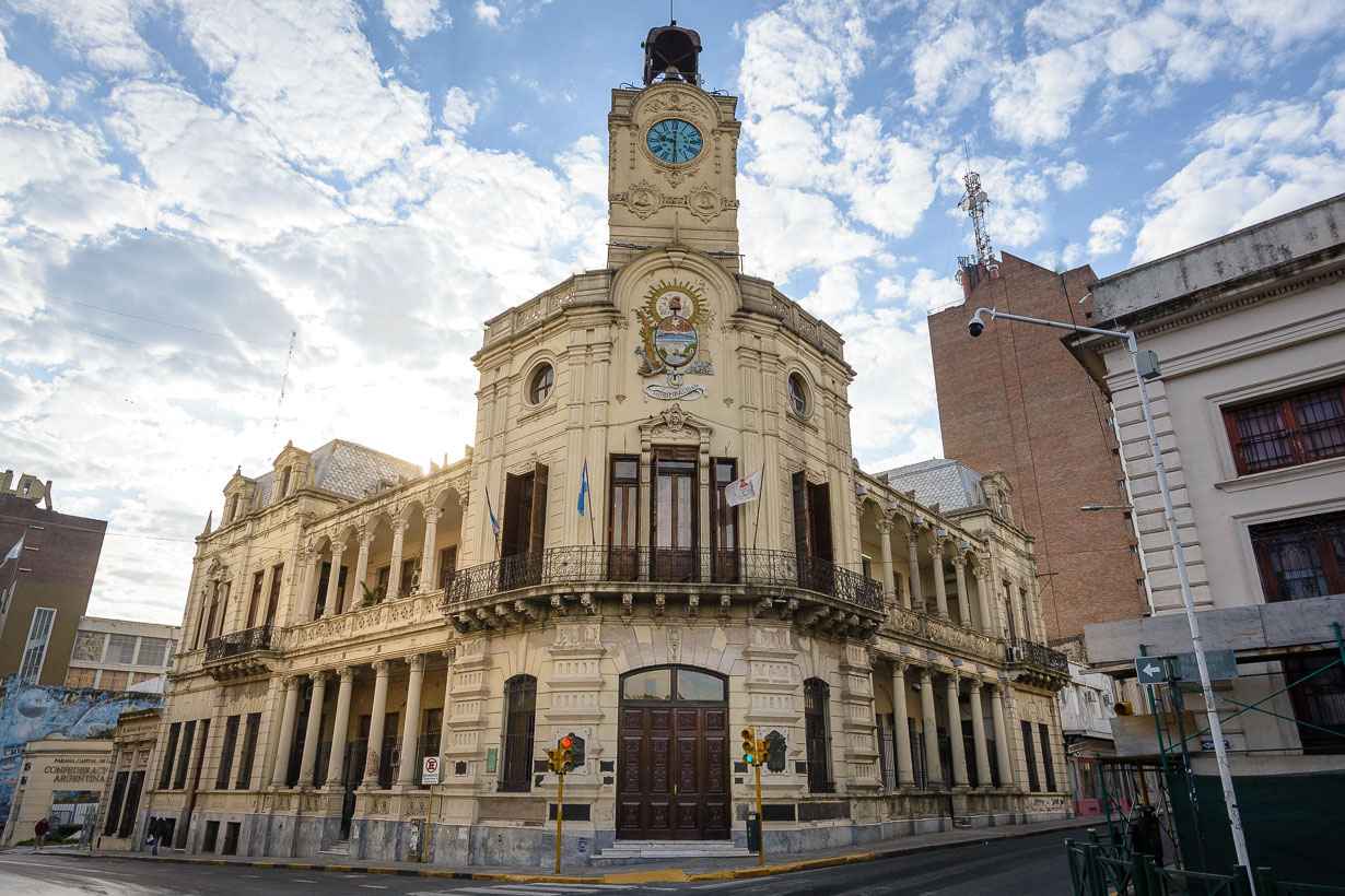 Municipio es condenado a abonar aguinaldo a ex trabajador tras despido según fallo judicial