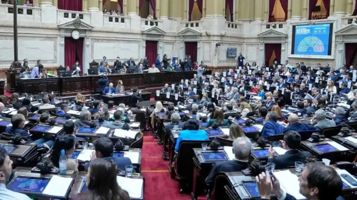 Encuesta en Córdoba: dos fuerzas dominan las bancas y la incertidumbre se centra en la novena posición