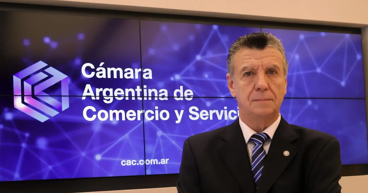Mario Grinman defiende modelo económico frente a oposición y destaca logro de bajar la inflación en medio de controversias