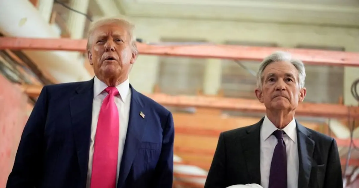 Wall Street proyecta recortes de tasas rápidos mientras Trump considera sucesores para la Fed en medio de su confrontación con Powell