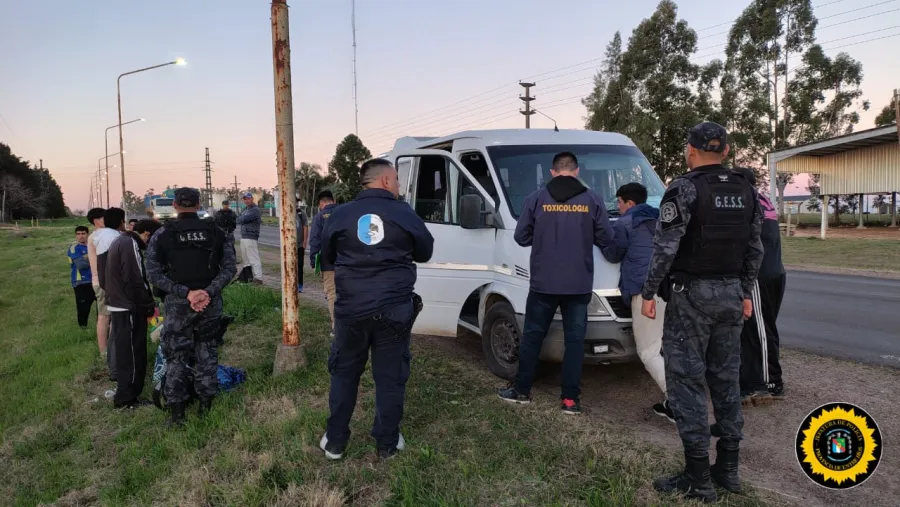 Detención y secuestro de droga en operativo antinarcóticos en la Ruta 18