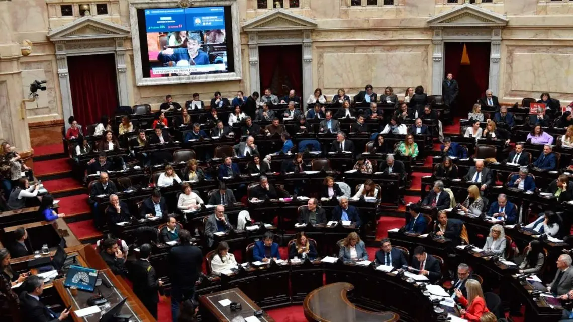 El oficialismo sostuvo el veto al aumento a los jubilados: cómo votaron los cordobeses