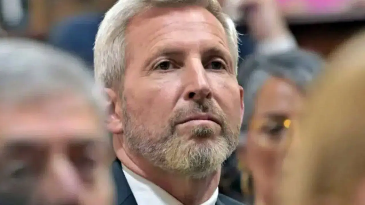 Frigerio mantiene el peso ante sus pares, pero enfrenta el reparto en casa