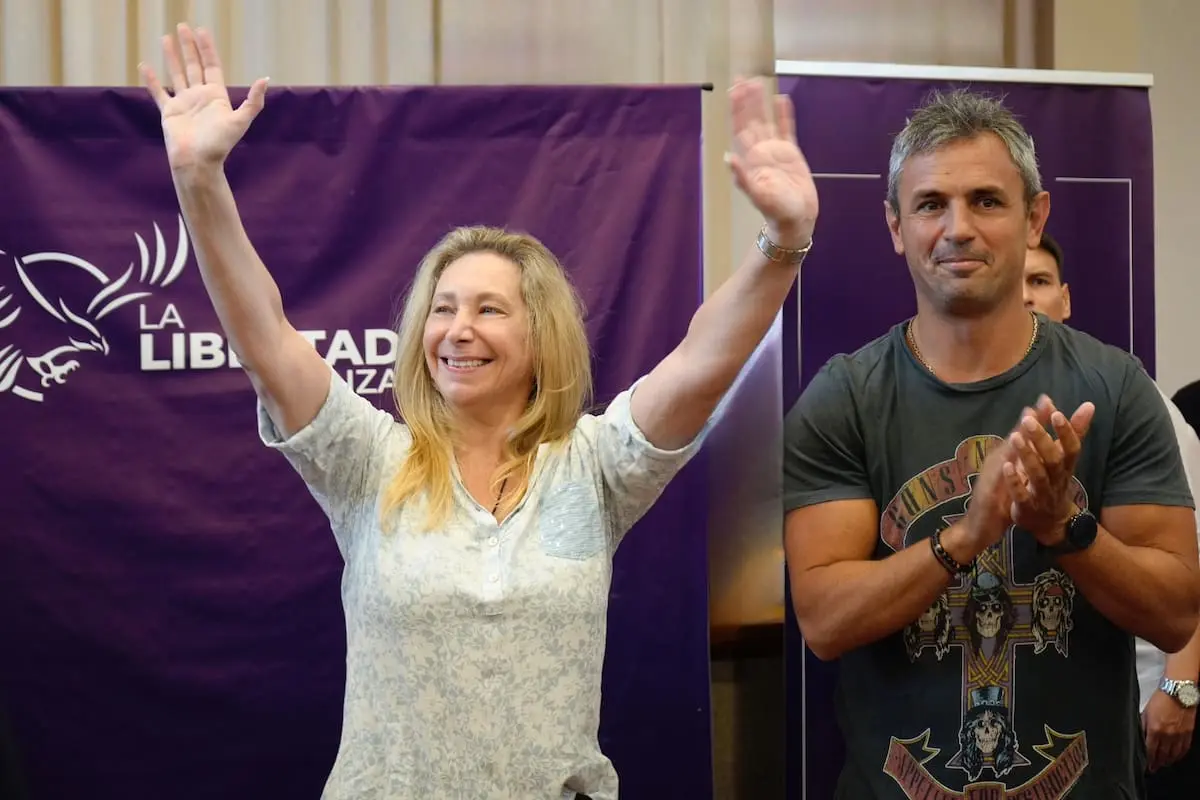 Cierre de alianzas. LLA hace pactos con cinco gobernadores y tiene acuerdos con Pro en al menos otras cinco provincias