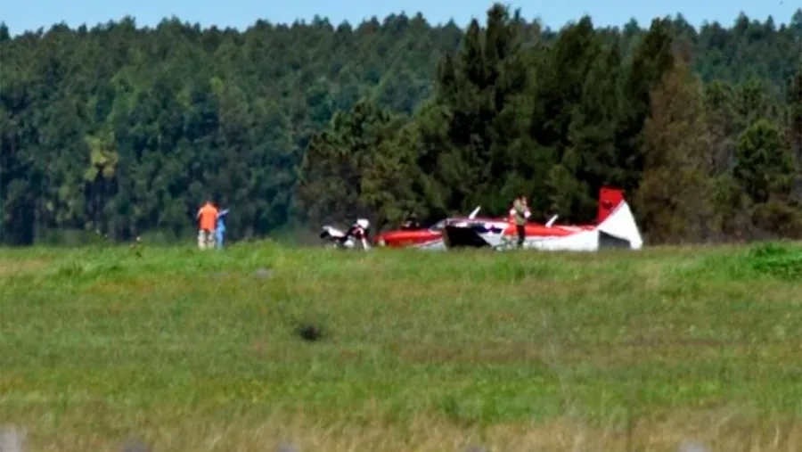aeronave que salió de entre ríos aterrizó de emergencia en corrientes