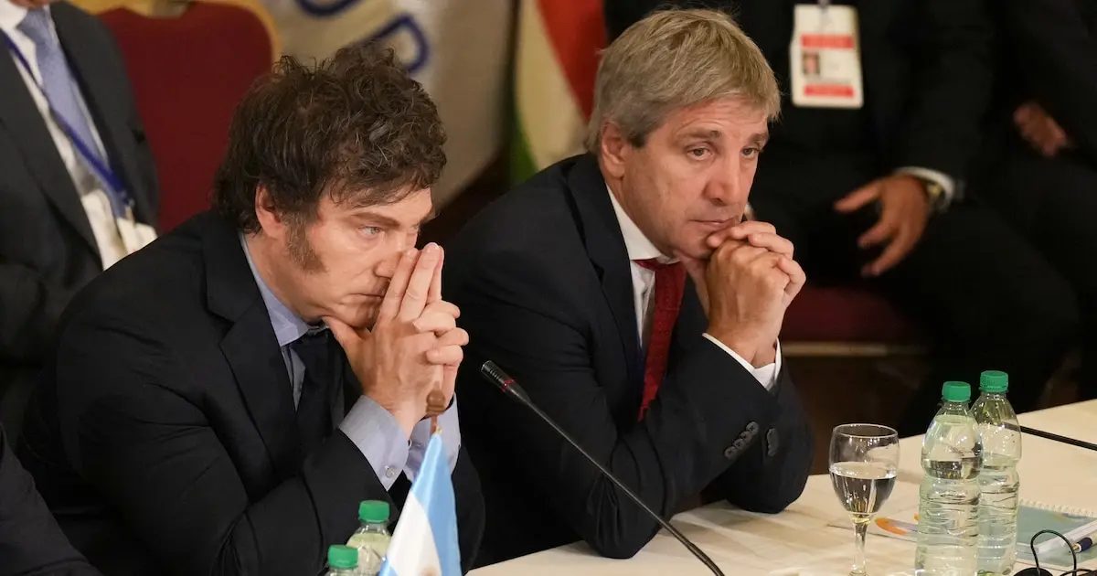 Domingo Cavallo destaca la falta de un sistema monetario claro y critica las imprudencias del equipo económico de Milei