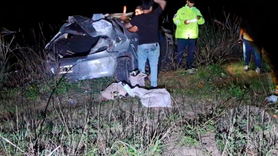 volcó un auto sobre el puente Victoria-Rosario: cuatro personas hospitalizadas