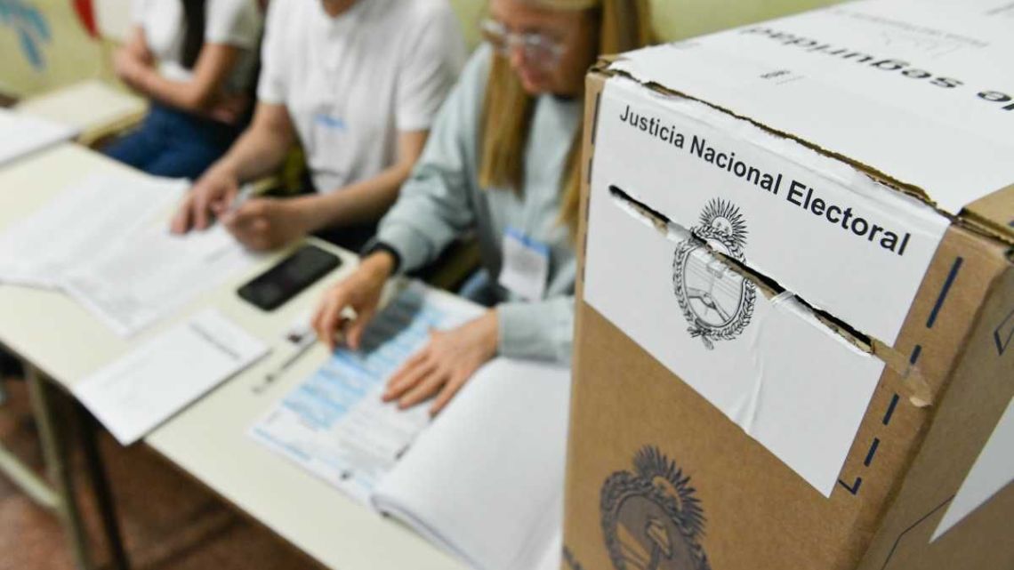 encuesta: aumento de indecisos podría definir las elecciones del 26 de octubre