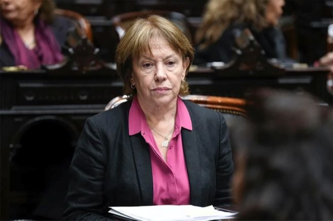 Entre Ríos en venta: Los tome y daca que le gustan al Gobernador Frigerio