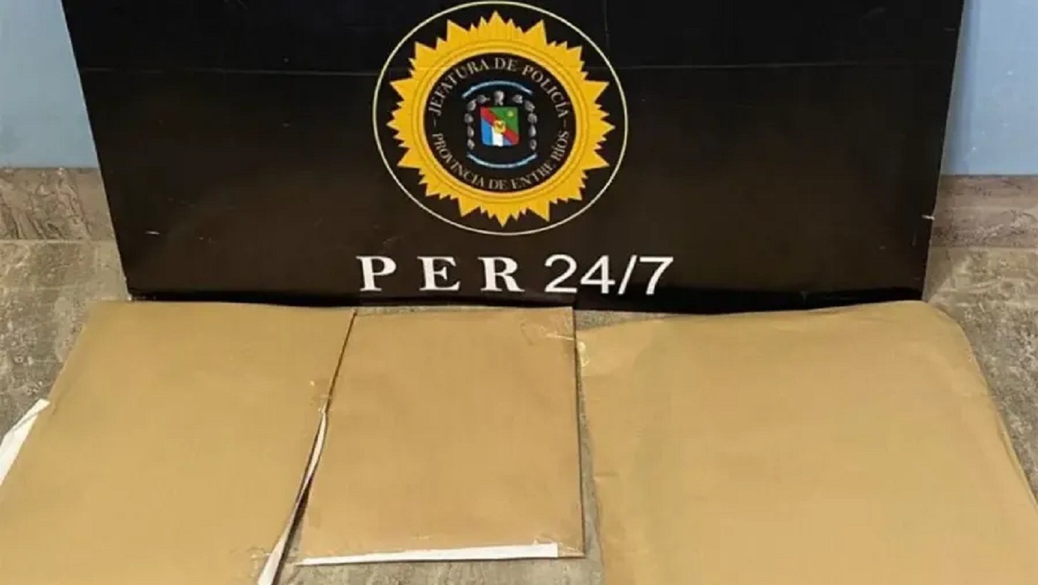 Empleado bancario detenido por estafas tras investigaciones