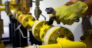 Vaca Muerta: Camuzzi anunció inversión de USD 3.900 millones por 20 años para exportar GNL de Neuquén a La Plata