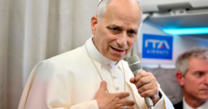 El papa León XIV alertó que un acuerdo de paz en Ucrania “no es realista” sin el papel de Europa