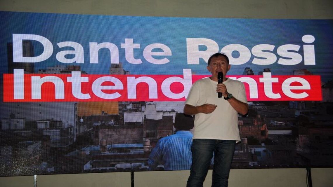 Rossi se suma al pelotón radical de Negri y complica la definición por la Intendencia 2027